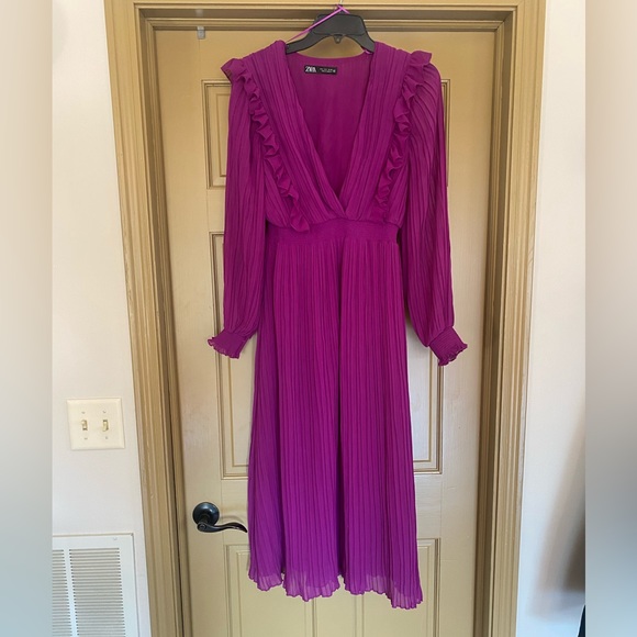 Zara Dresses Zara Midi Dress Poshmark